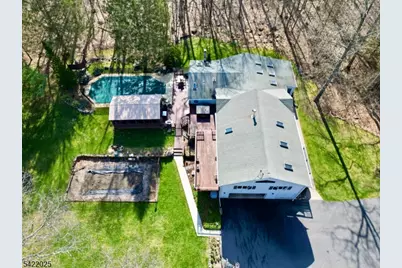 202 Millbrook Rd, Hardwick Township, NJ 07825 - Photo 2