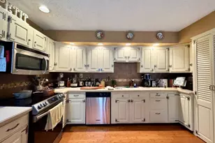 202 Millbrook Rd, Hardwick Township, NJ 07825 - Photo 16