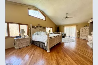 202 Millbrook Rd, Hardwick Township, NJ 07825 - Photo 22