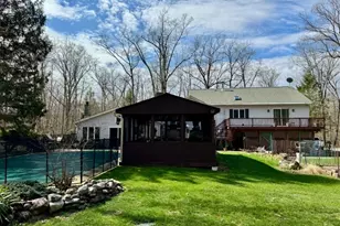 202 Millbrook Rd, Hardwick Township, NJ 07825 - Photo 8