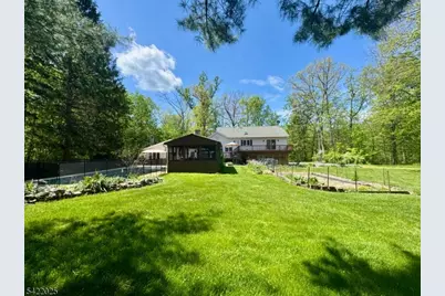 202 Millbrook Rd, Hardwick Township, NJ 07825 - Photo 10