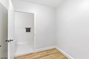 200 Paterson Ave, East Rutherford, NJ 07073 - Photo 26