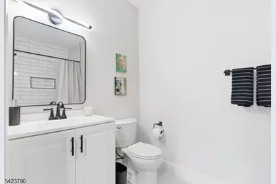 200 Paterson Ave 1A, East Rutherford, NJ 07073 - Photo 28