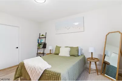 200 Paterson Ave 1A, East Rutherford, NJ 07073 - Photo 32