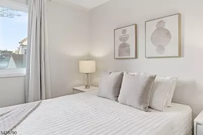 200 Paterson Ave 1A, East Rutherford, NJ 07073 - Photo 24