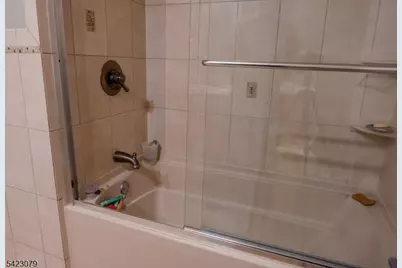 200B Sierra Ct, Woodbridge Township, NJ 07095 - Photo 12