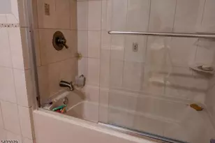 200B Sierra Ct, Woodbridge Township, NJ 07095 - Photo 12