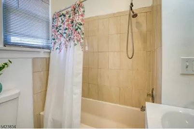 906 Roselle St, Linden, NJ 07036 - Photo 12