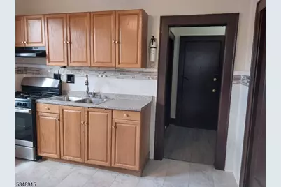 59 Grand Ave #2L, Newark, NJ 07106 - Photo 4