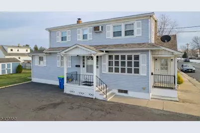 34 N 15th Ave, Manville, NJ 08835 - Photo 2