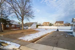 34 N 15th Ave, Manville, NJ 08835 - Photo 24