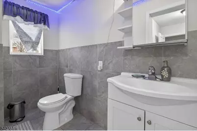 752 Highland Ave, Newark, NJ 07104 - Photo 16