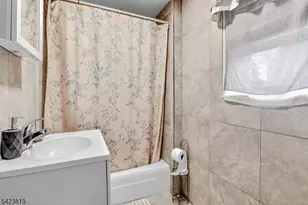 752 Highland Ave, Newark, NJ 07104 - Photo 14