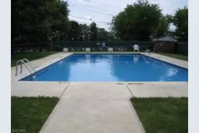 565 Grove St #16, Clifton, NJ 07013 - Photo 1