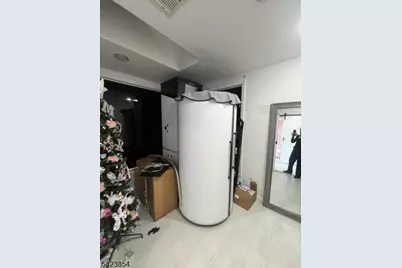 423 Amboy Ave, Woodbridge Township, NJ 07095 - Photo 8