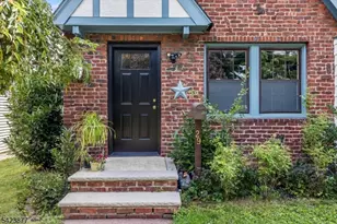 29 Newell Dr, Bloomfield, NJ 07003 - Photo 4