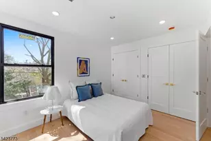 113 Oak St, Jersey City, NJ 07304 - Photo 26