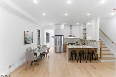 113 Oak St, Jersey City, NJ 07304 - Photo 1