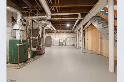 46 W End Ave #Left, Summit, NJ 07901 - Photo 16