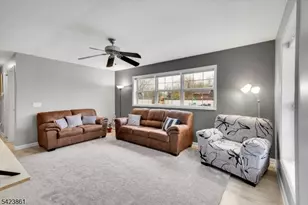 111 N Laurel St, Buena, NJ 08326 - Photo 8