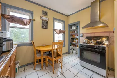 129 Howard Ave, Passaic, NJ 07055 - Photo 8