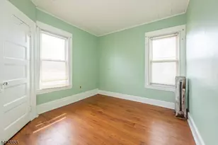 129 Howard Ave, Passaic, NJ 07055 - Photo 36