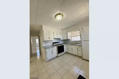 123 Clark Pl, Elizabeth, NJ 07206 - Photo 6