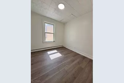 123 Clark Pl, Elizabeth, NJ 07206 - Photo 10