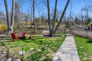 1046 Lakeside Dr E, Vernon, NJ 07422 - Photo 36