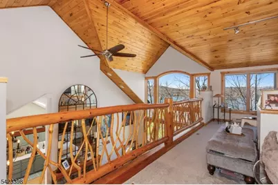 1046 Lakeside Dr E, Vernon, NJ 07422 - Photo 26