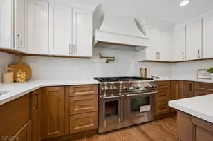 33 Hampton Rd, Chatham Township, NJ 07928 - Photo 6