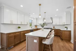 33 Hampton Rd, Chatham Township, NJ 07928 - Photo 4