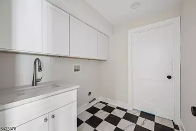 33 Hampton Rd, Chatham Township, NJ 07928 - Photo 32