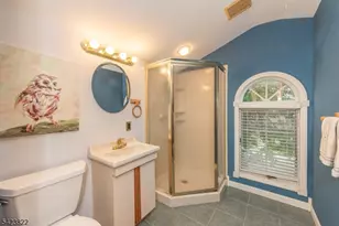 47 Laurel Dr, Wayne, NJ 07470 - Photo 20