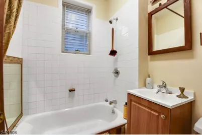 137 Valley Rd, Montclair, NJ 07042 - Photo 10