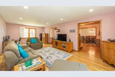 3 Overbrook Rd, Randolph Township, NJ 07869 - Photo 4