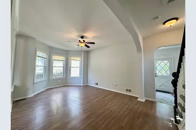 1936 Barnett St, Rahway, NJ 07065 - Photo 6