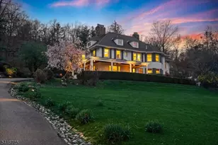 270 Up Mountain Ave, Montclair, NJ 07043 - Photo 2