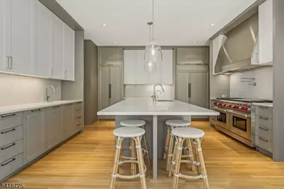 270 Up Mountain Avenue, Montclair, NJ 07043 - Photo 16