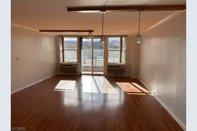 300 Main St #405, Little Falls Township, NJ 07424 - Photo 2