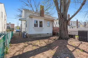 325 Hollywood Ave, Hillside, NJ 07205 - Photo 22