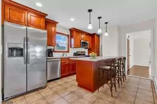 633 McGillvray Pl, Linden, NJ 07036 - Photo 6