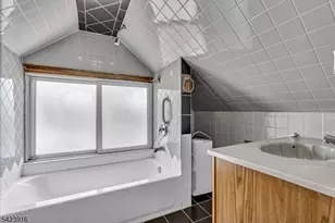 633 McGillvray Pl, Linden, NJ 07036 - Photo 16