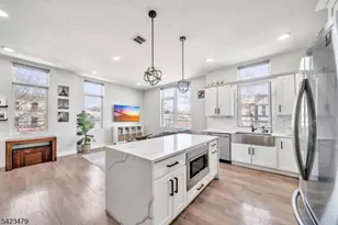 209 Bowers St, Jersey City, NJ 07307 - Photo 16