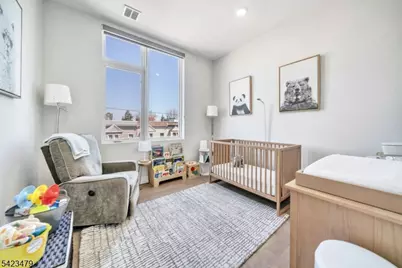 209 Bowers St, Jersey City, NJ 07307 - Photo 40