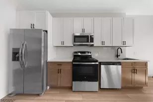 87 Mary St, Paterson, NJ 07503 - Photo 8