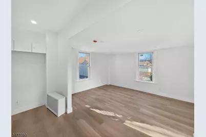 460 William St #2, East Orange, NJ 07017 - Photo 18
