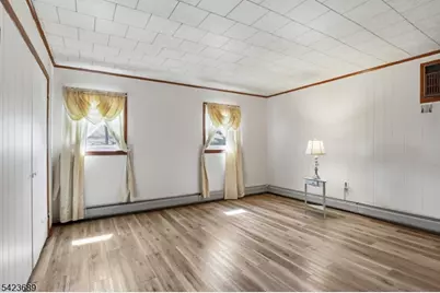 584 Lehigh Ave, Union Township, NJ 07083 - Photo 12