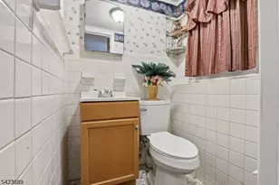 584 Lehigh Ave, Union Township, NJ 07083 - Photo 18