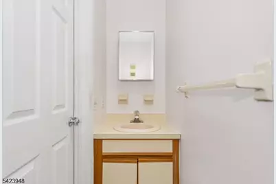 483 Forest St #10, Kearny, NJ 07032 - Photo 6